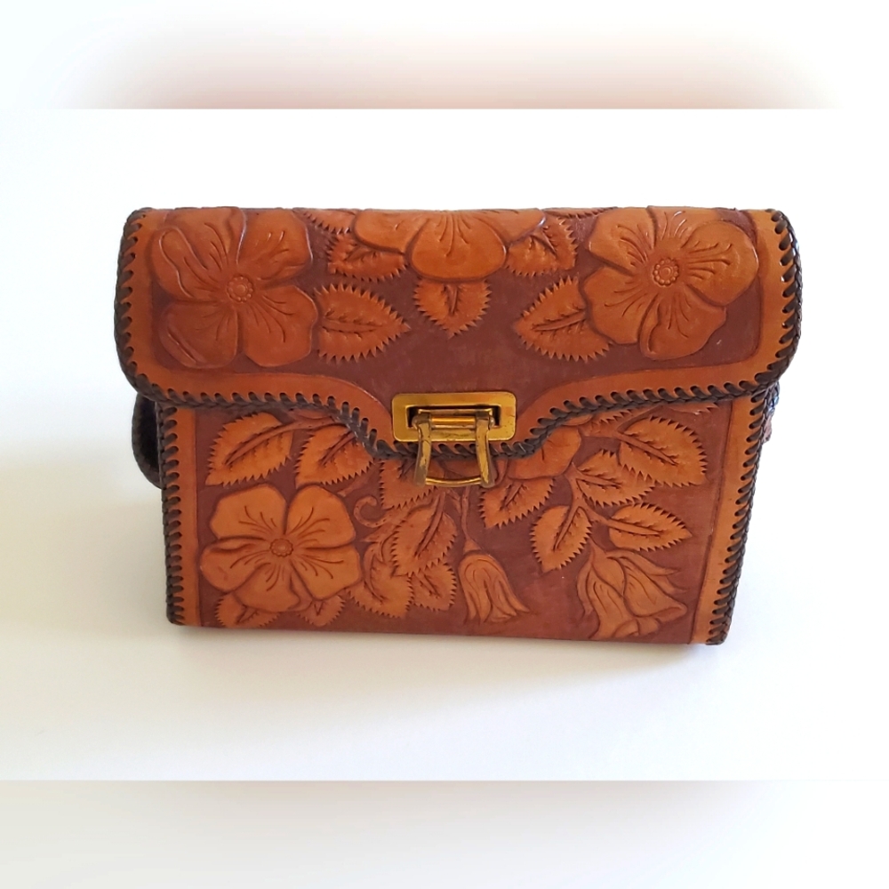 Hand Tooled Leather Purse Brown